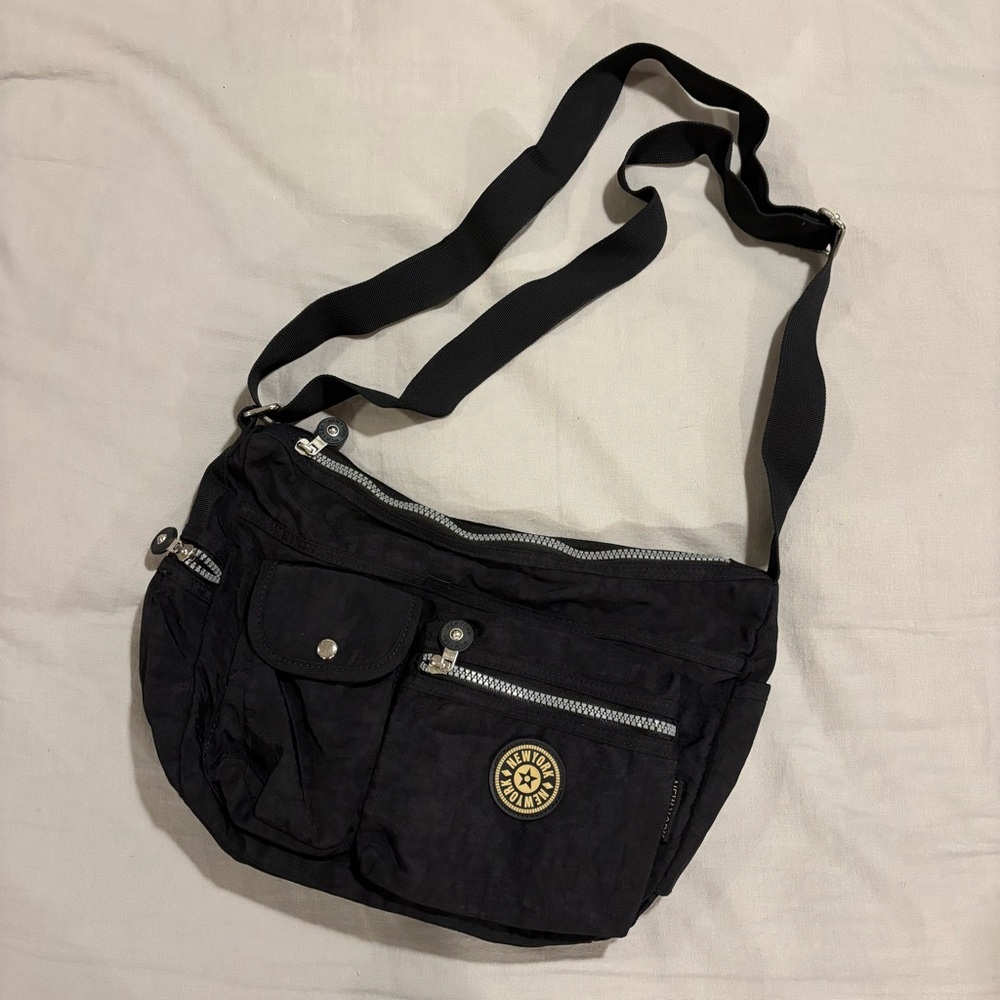 kipling black purse